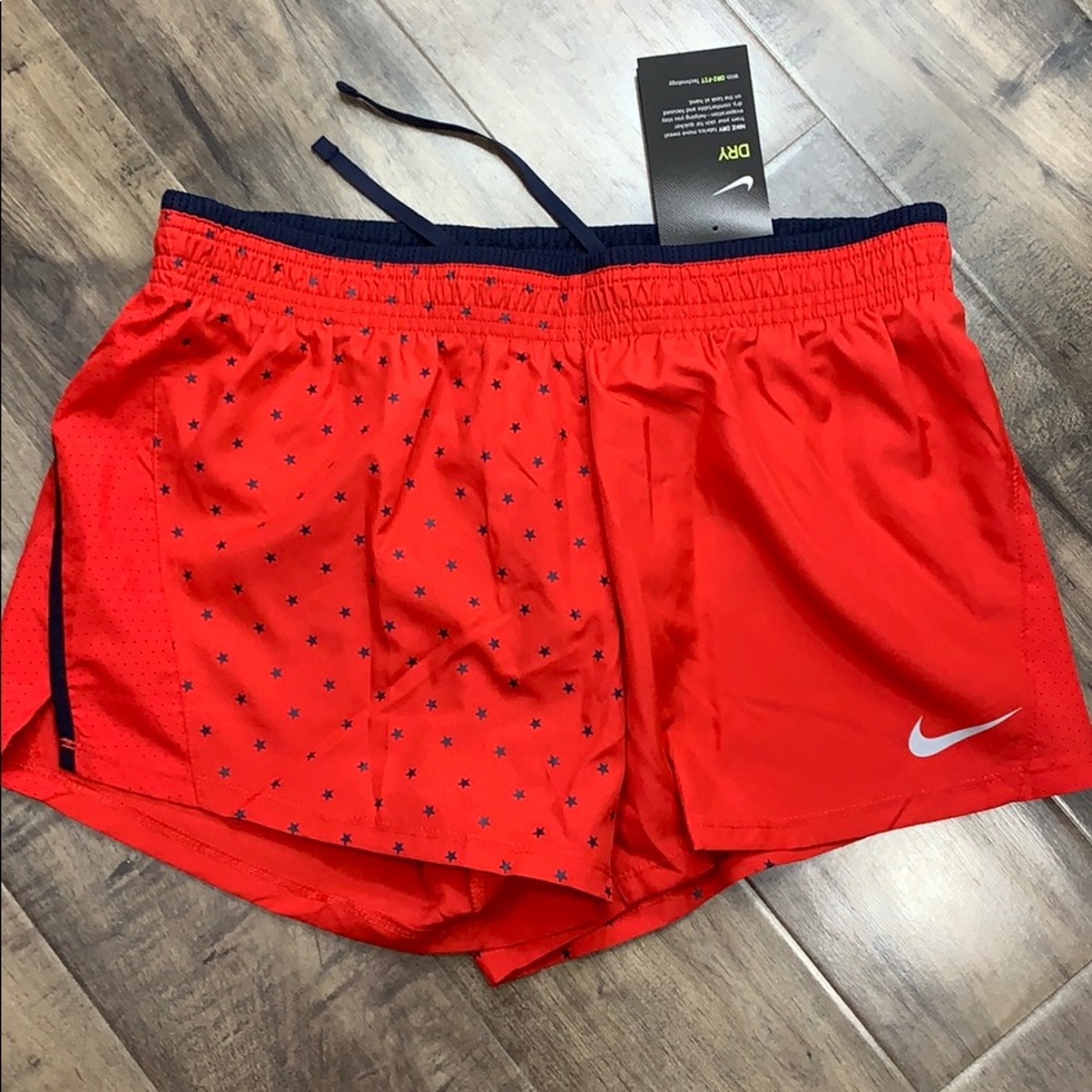 NIKE Women’s running shorts with Dri-Fit Technolog - Picture 2 of 9